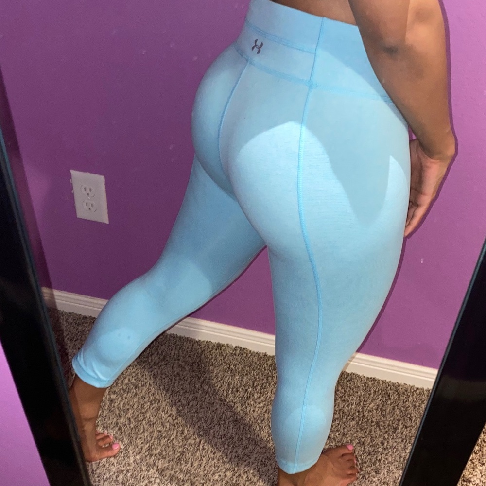 Under Armour Women’s Leggings Powder Blue